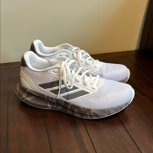 Adidas Ortholite White and Gray Tennis Shoes Sneakers